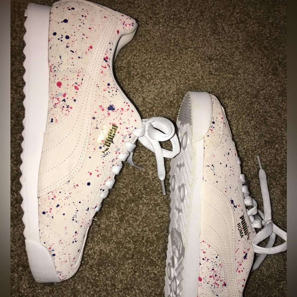 Puma sneakers